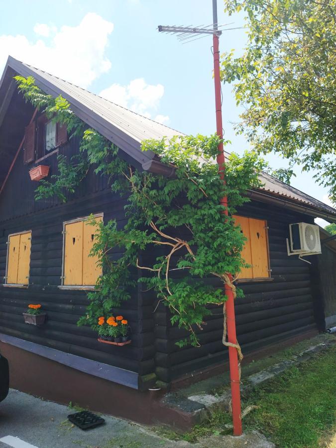 Apartmani San Plitvička Jezera Exteriör bild