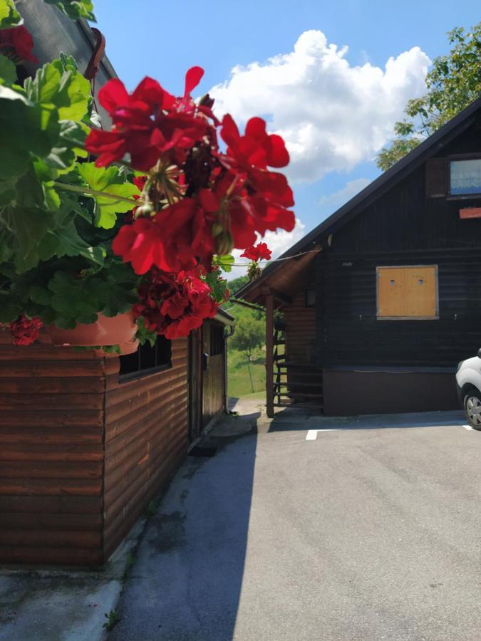 Apartmani San Plitvička Jezera Exteriör bild
